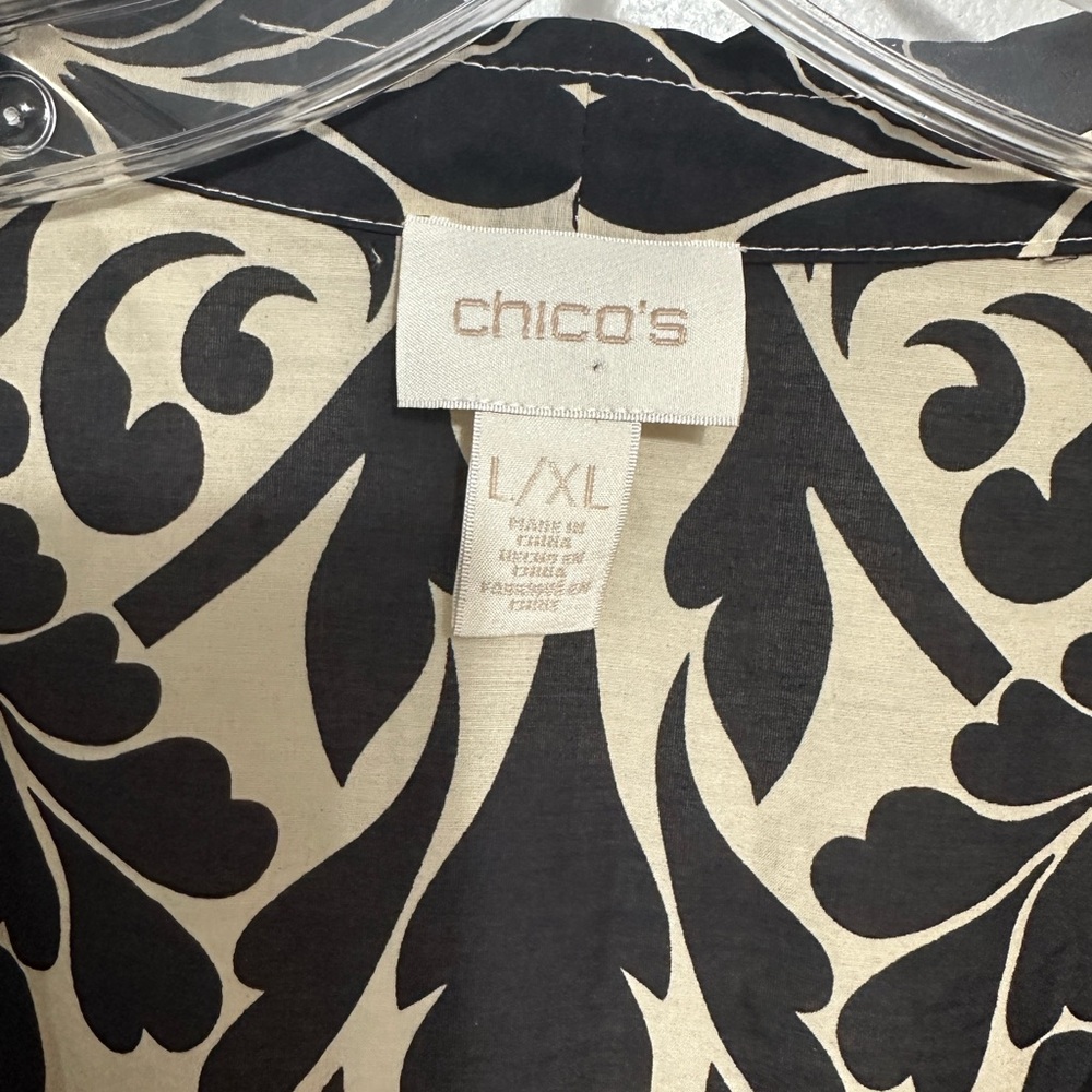 Chico's Black and Cream Patterned Kimono - Picture 3 of 7